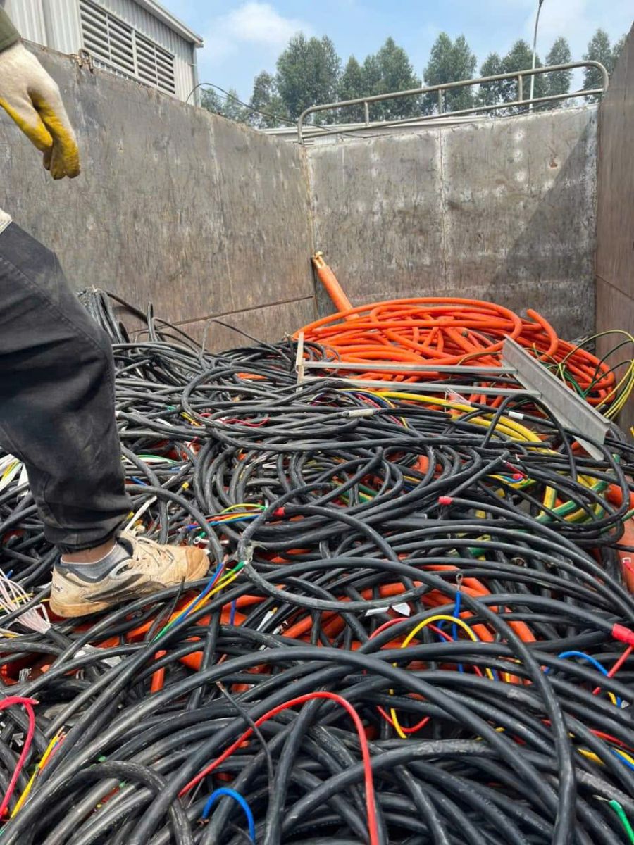 Thu mua phế liệu dây cáp điện, dây điện 3 pha giá cao