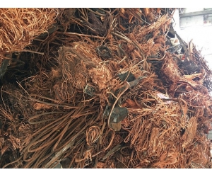 Công ty thu mua phế liệu giá cao tại Bến Lức Long An